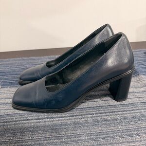 Nine West Dill Navy Calf Footwear